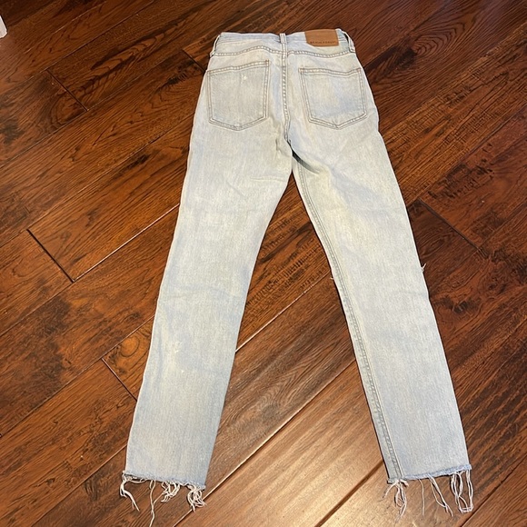 ARITZIA Denim Forum The Yoko High Rise Slim 23R - Picture 8 of 8